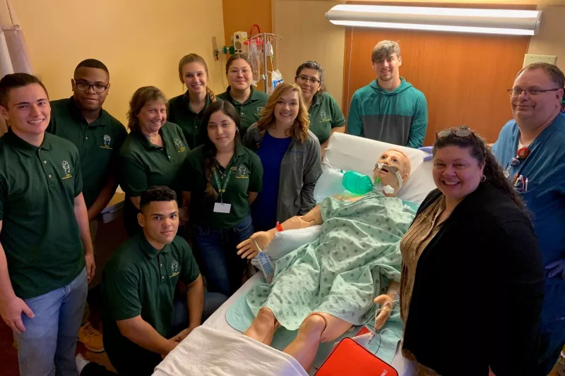 Seniors from DeLand High School’s medical academy recently toured AdventHealth DeLand as part of the teenagers’ first step towards internships and job shadowing opportunities. 